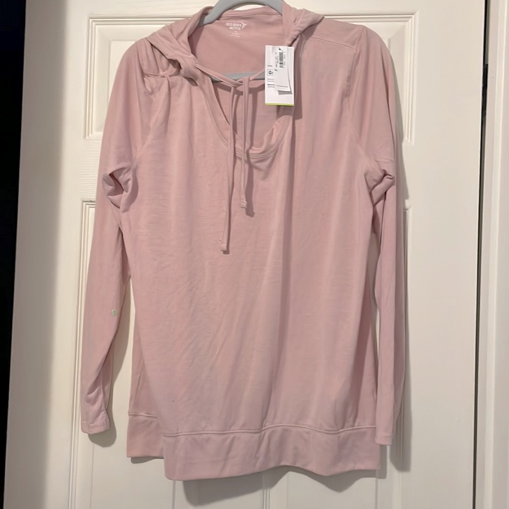 Hooded Old Navy active go dry shirt